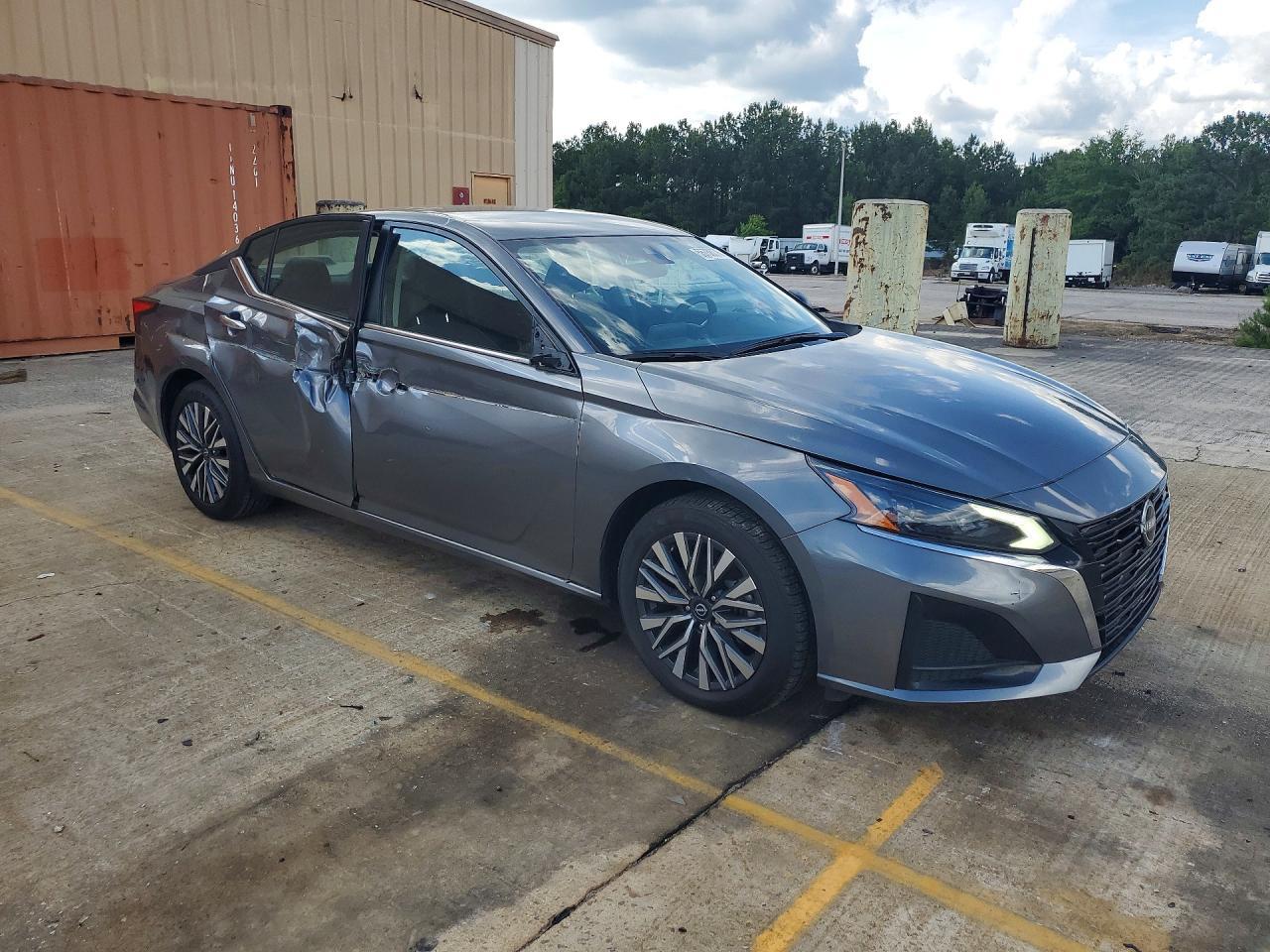 2024 Nissan Altima Sv - Фото 4