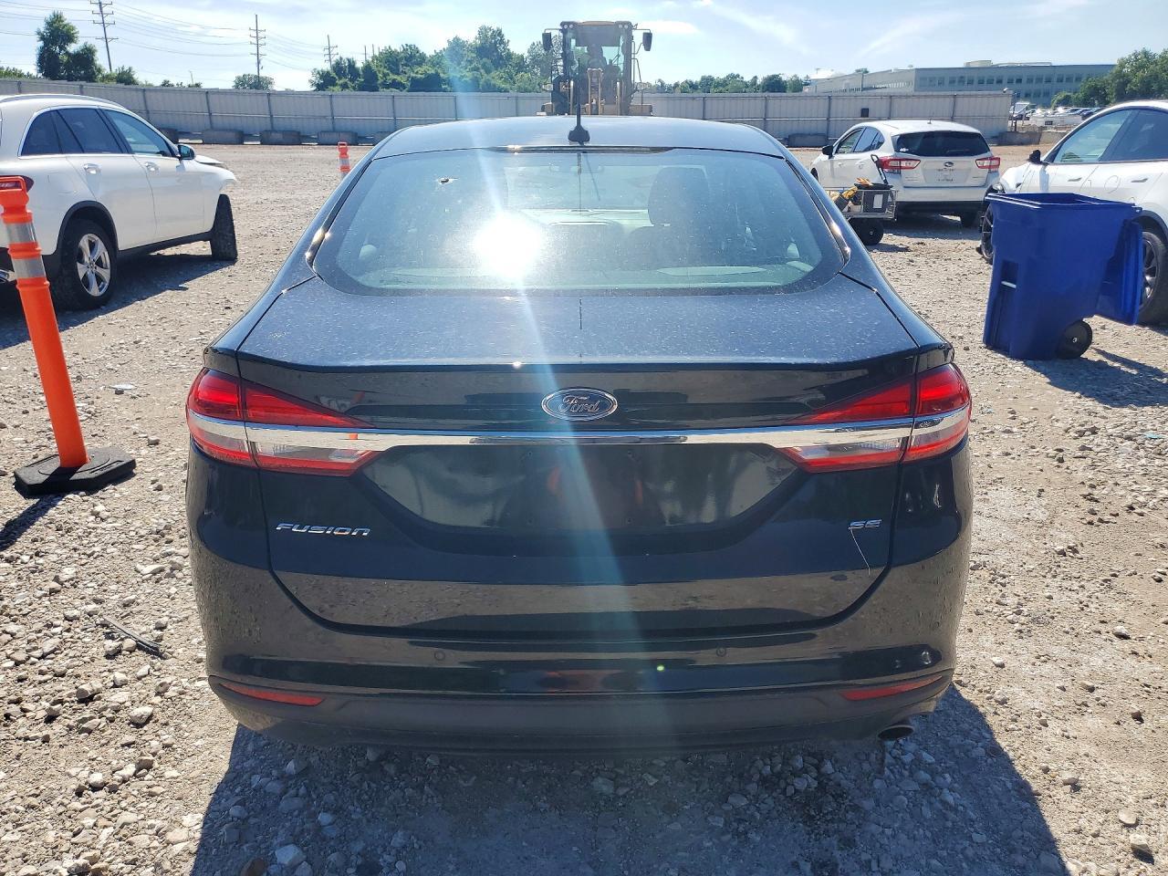 2017 Ford Fusion Se - Image 6