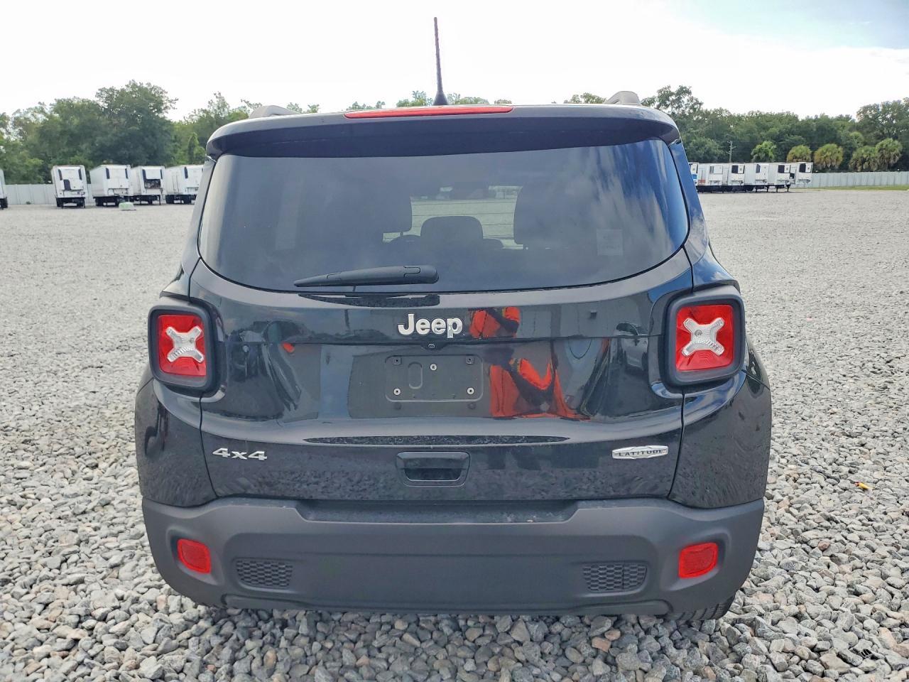 2019 Jeep Renegade Latitude - Фото 6