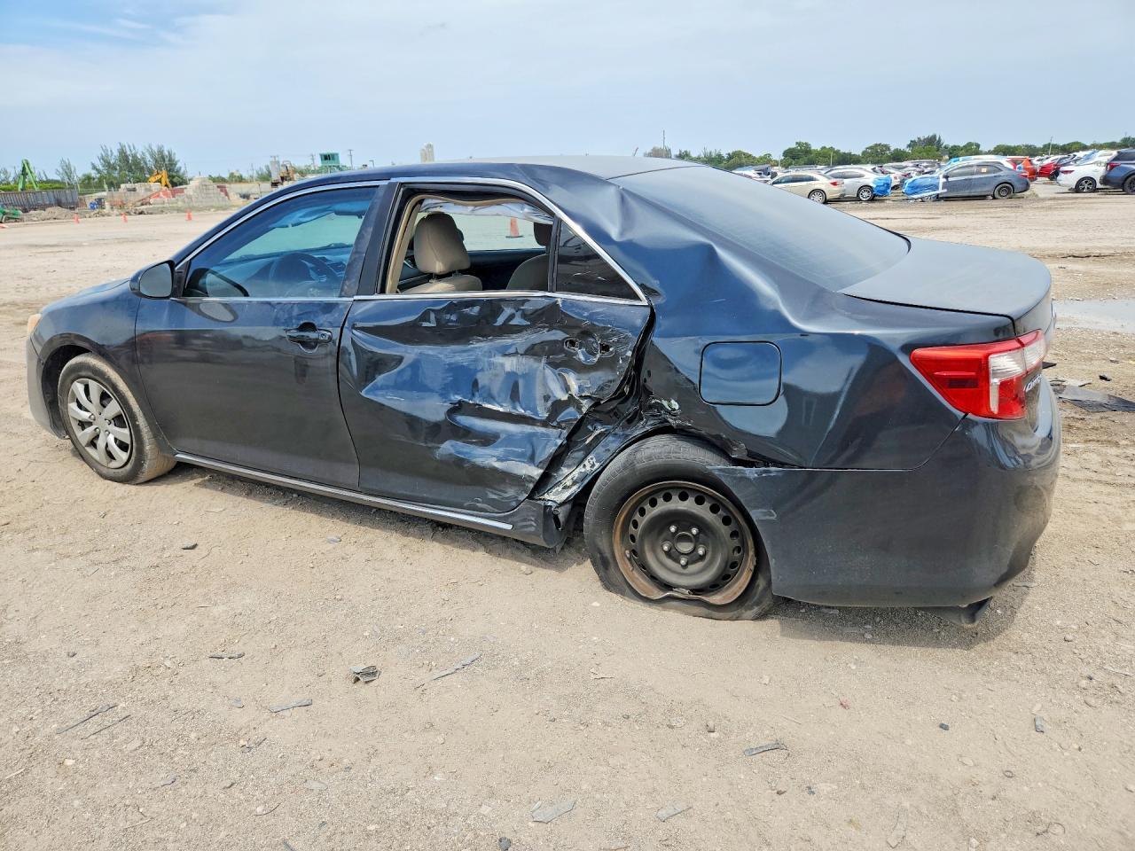 2013 Toyota Camry Le - Image 2