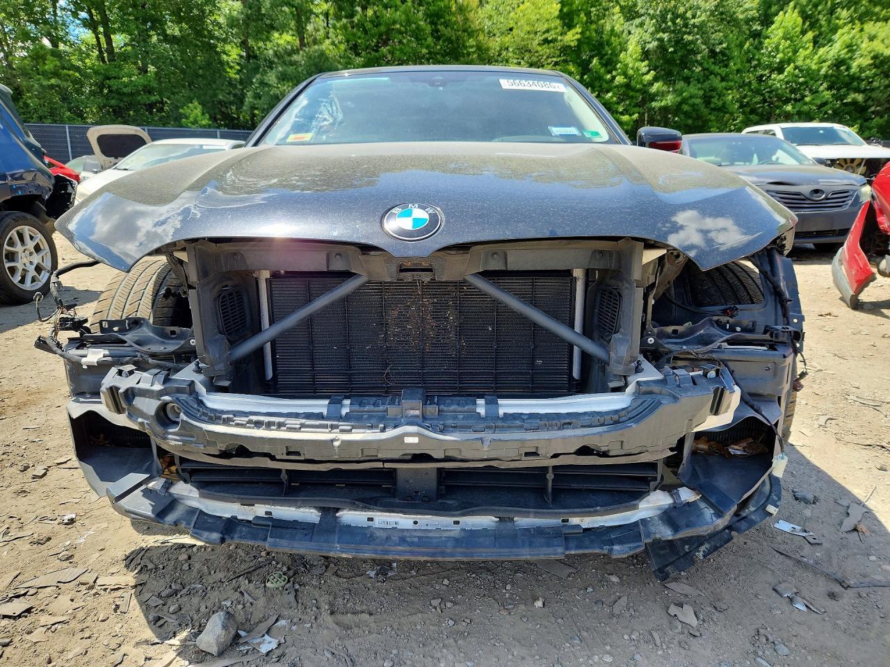 2020 BMW 750 Xi - Фото 5