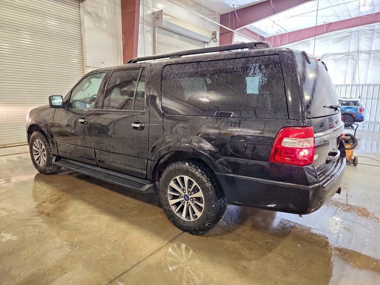 2016 Ford Expedition El Xlt - Фото 2