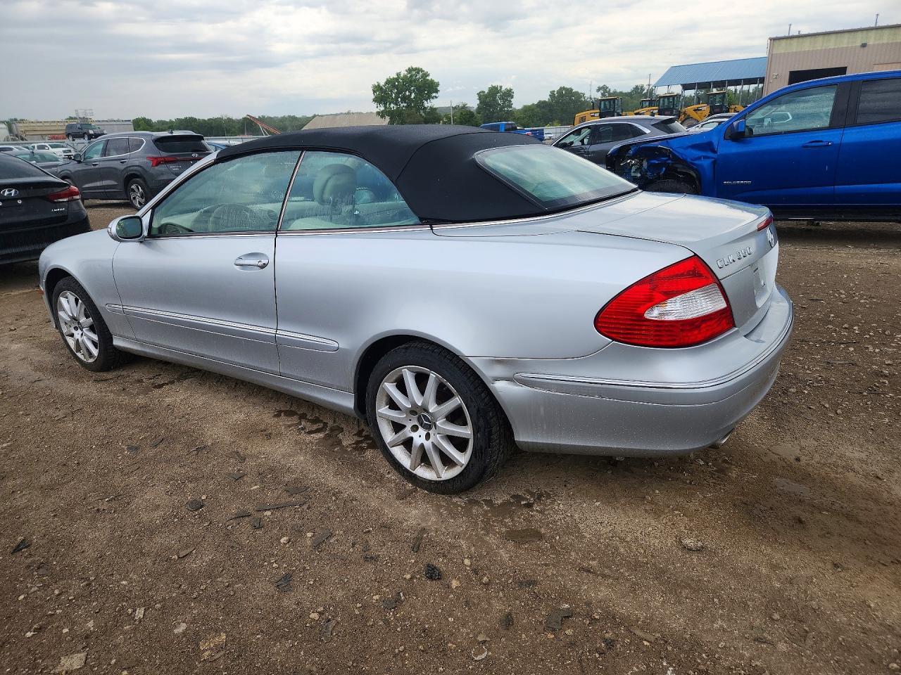 2007 Mercedes-Benz Clk 350 - Image 2