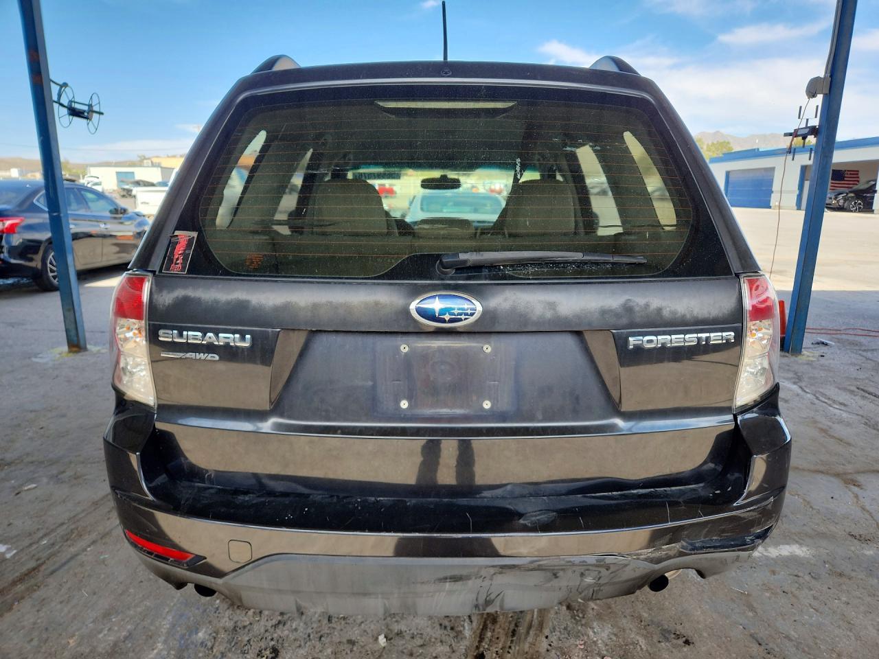 2011 Subaru Forester 2.5X - Фото 6