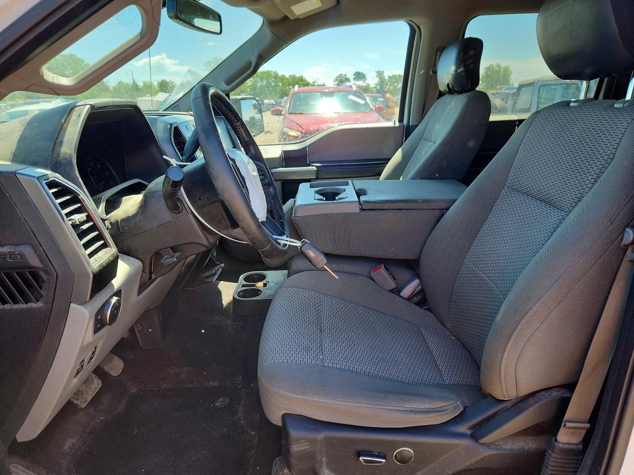 2017 Ford F150 Supercrew - Фото 7