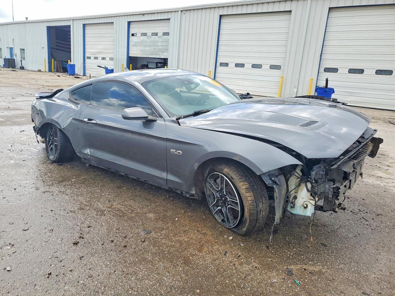 2021 Ford Mustang Gt - Фото 4