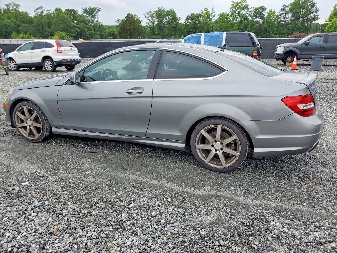 2013 Mercedes-Benz C 250 - Image 2