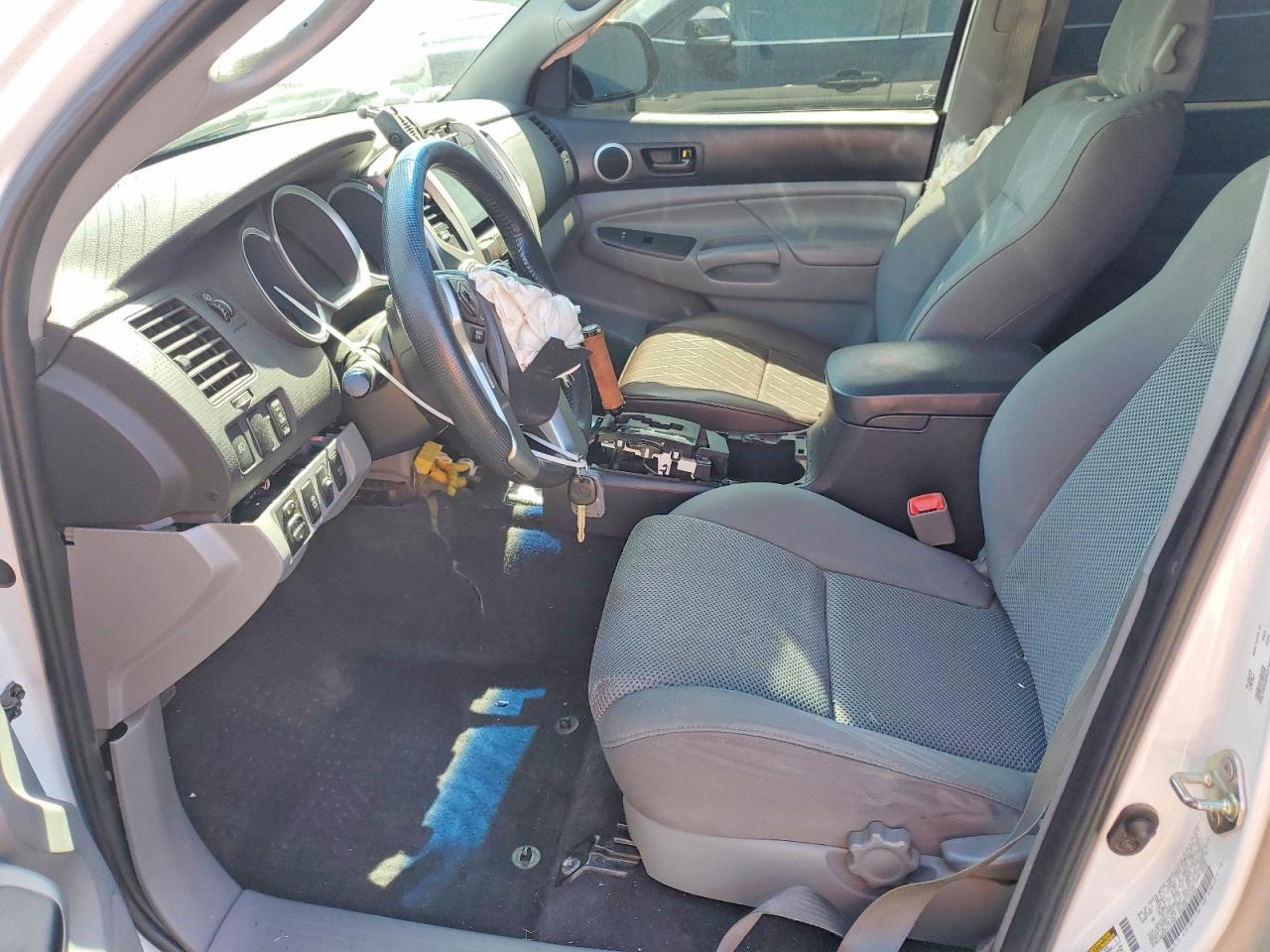 2014 Toyota Tacoma Double Cab - Фото 7