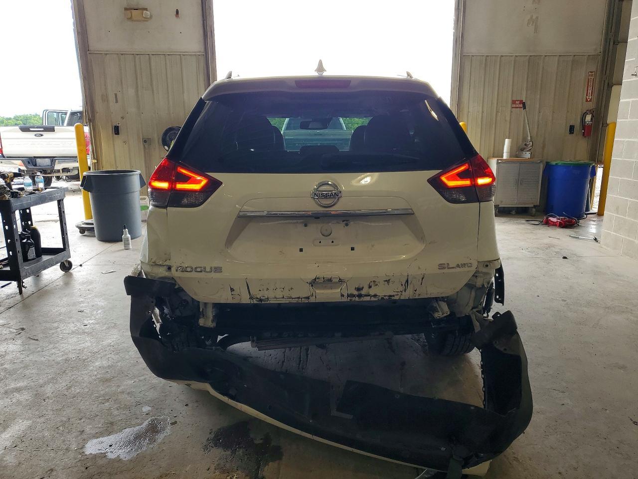 2020 Nissan Rogue Sl - Фото 6