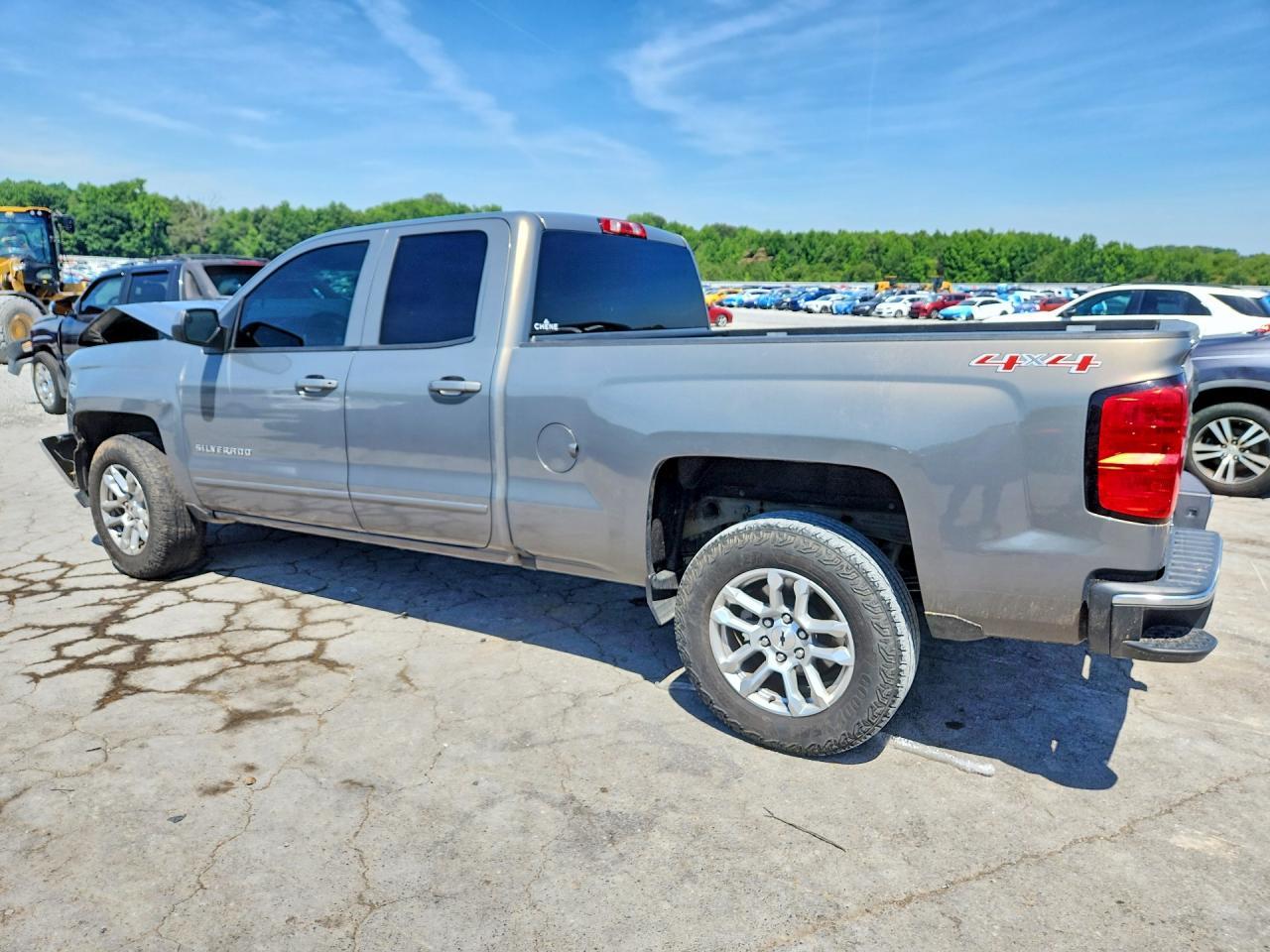 2017 Chevrolet Silverado K1500 Lt - Фото 2