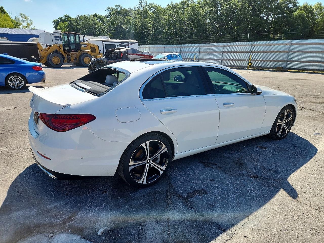 2023 Mercedes-Benz C 300 4Matic - Image 3
