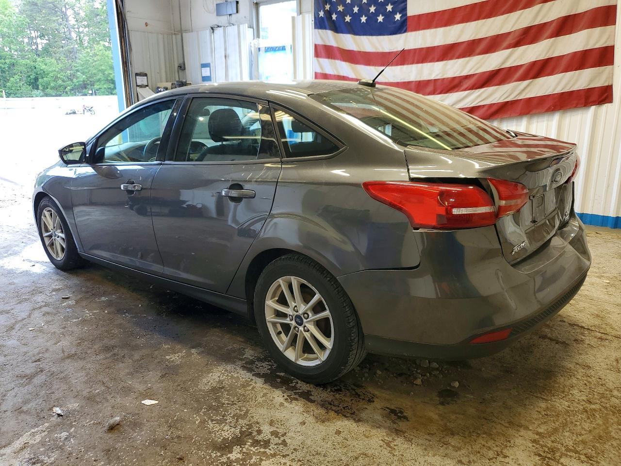 2016 Ford Focus Se - Фото 2