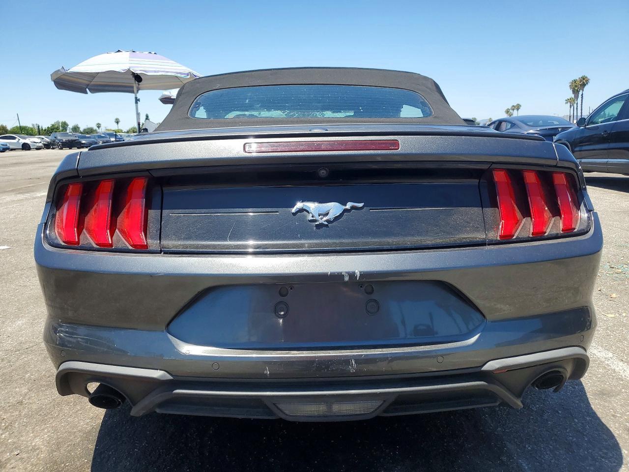2020 Ford Mustang - Фото 6