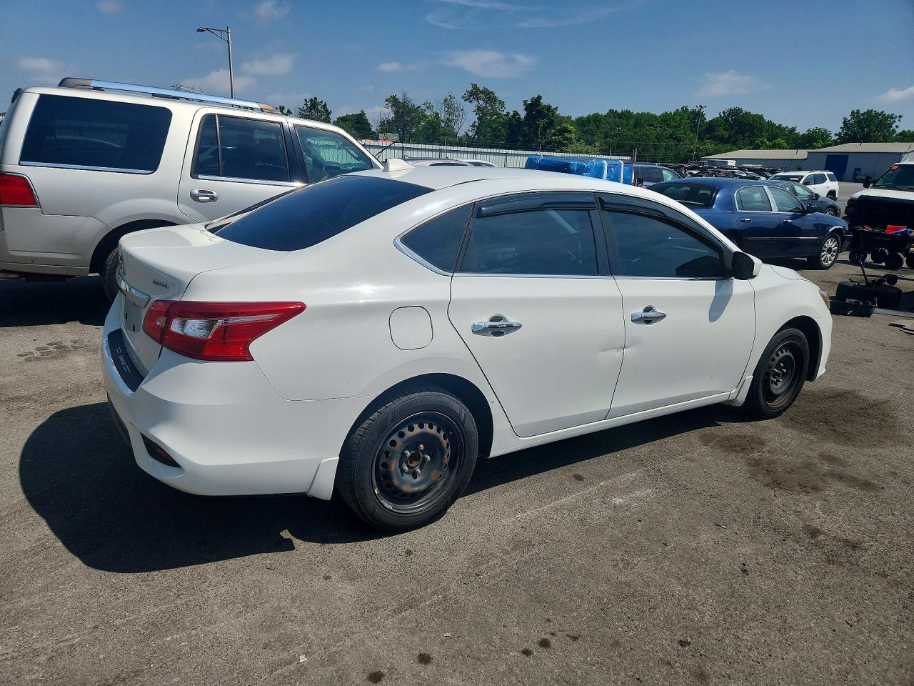 2017 Nissan Sentra S - Image 3