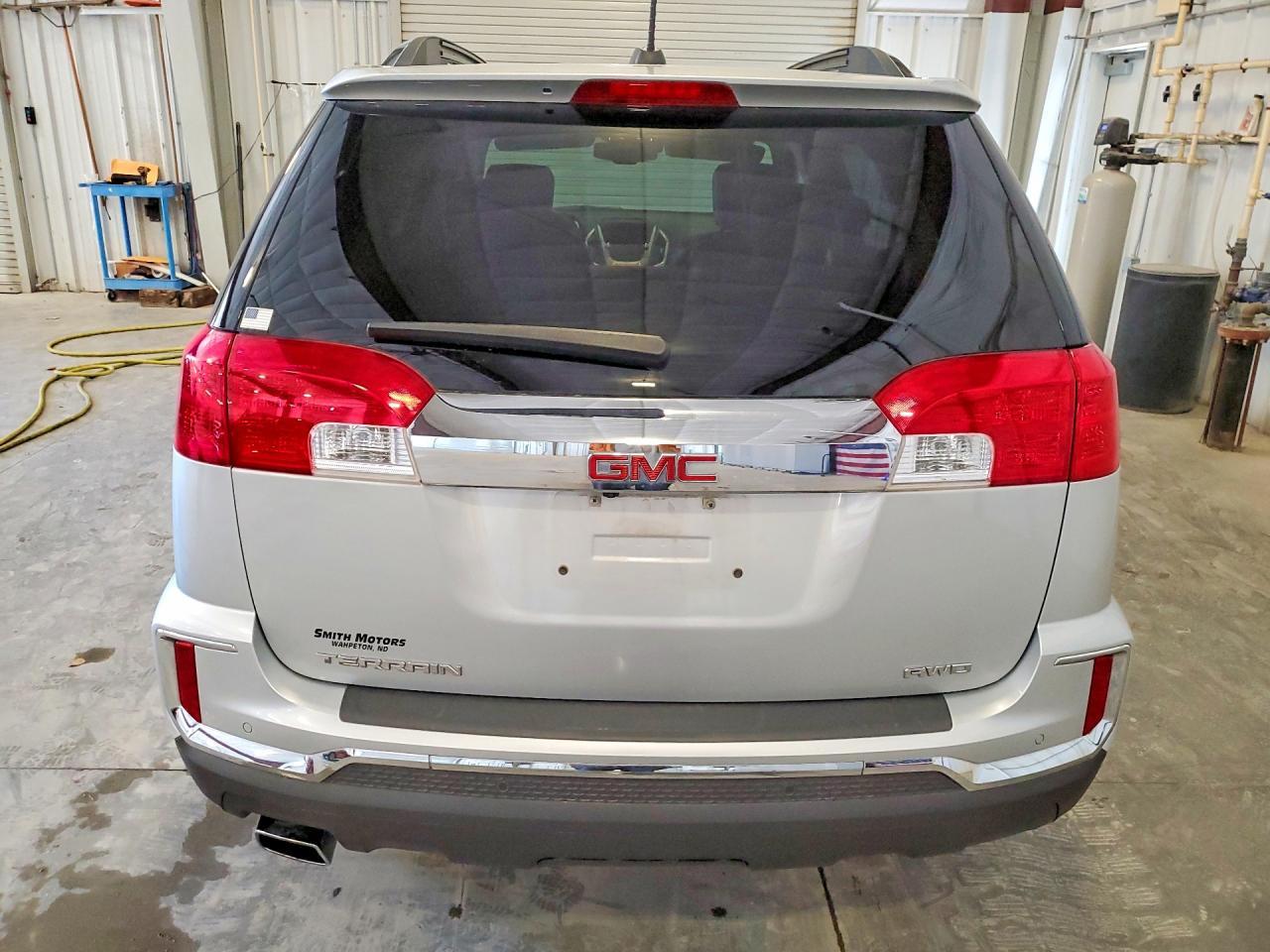 2017 GMC Terrain Slt - Image 6
