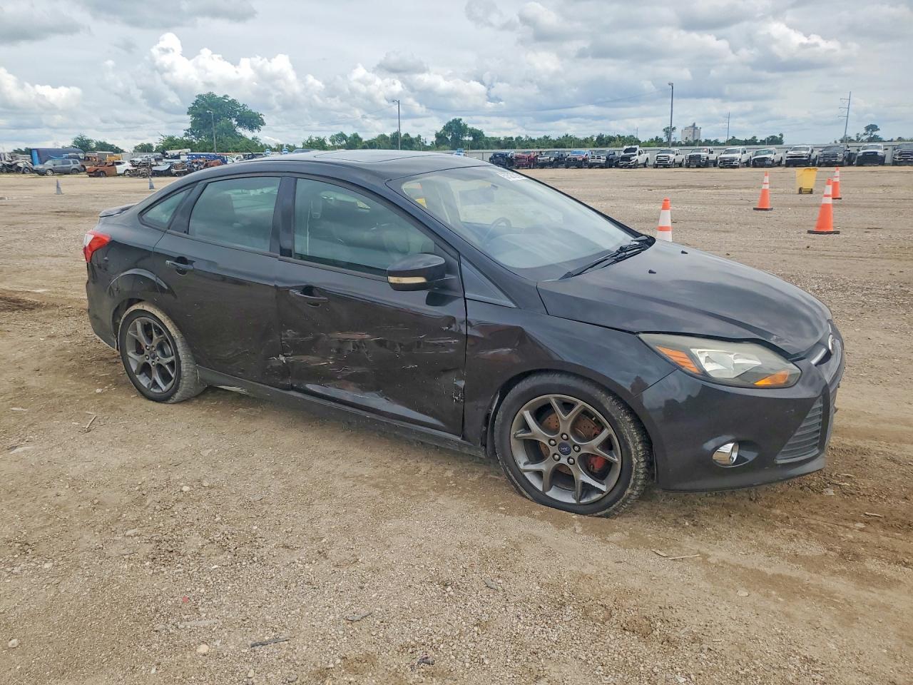 2013 Ford Focus Se - Фото 4