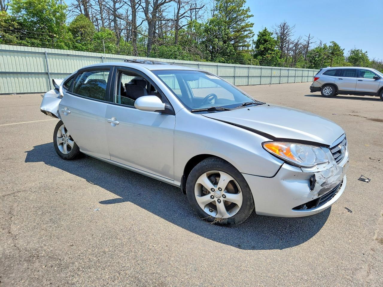 2009 Hyun Elantra - Image 4