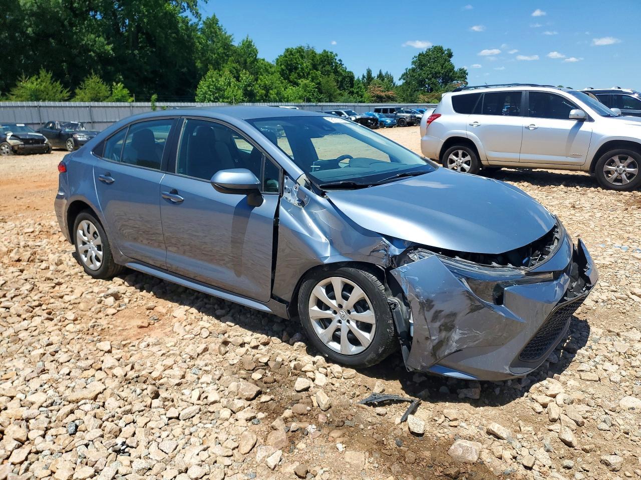 2021 Toyota Corolla Le - Image 4