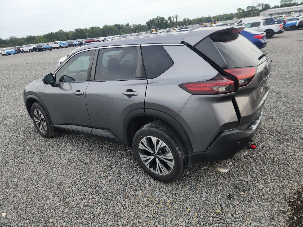 2022 Nissan Rogue Sv - Фото 2