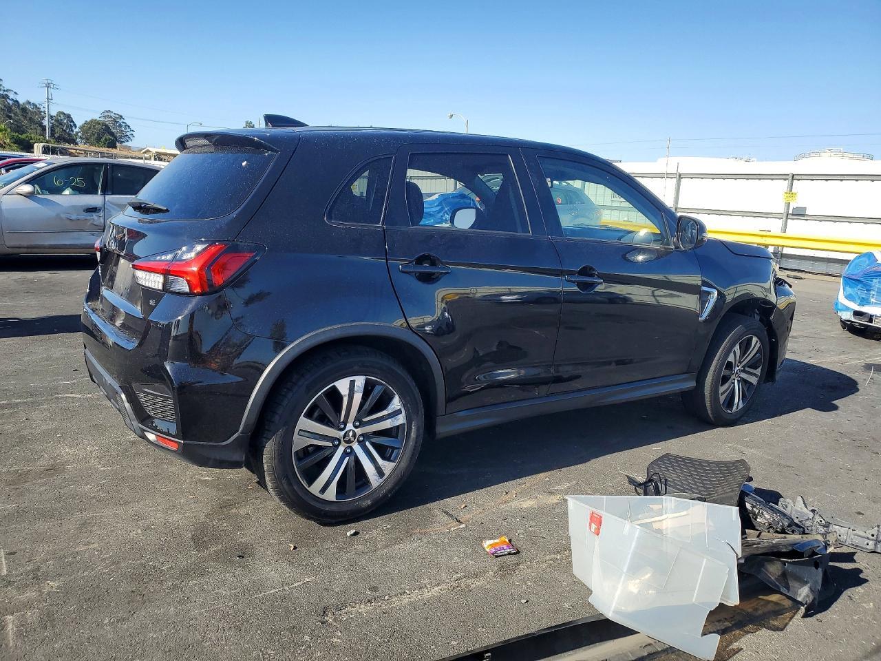 2021 Mitsubishi Outlander Sport Se - Фото 3