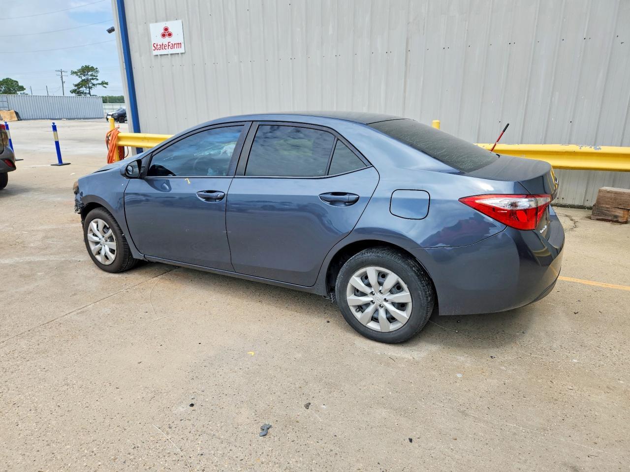 2016 Toyota Corolla Le - Фото 2