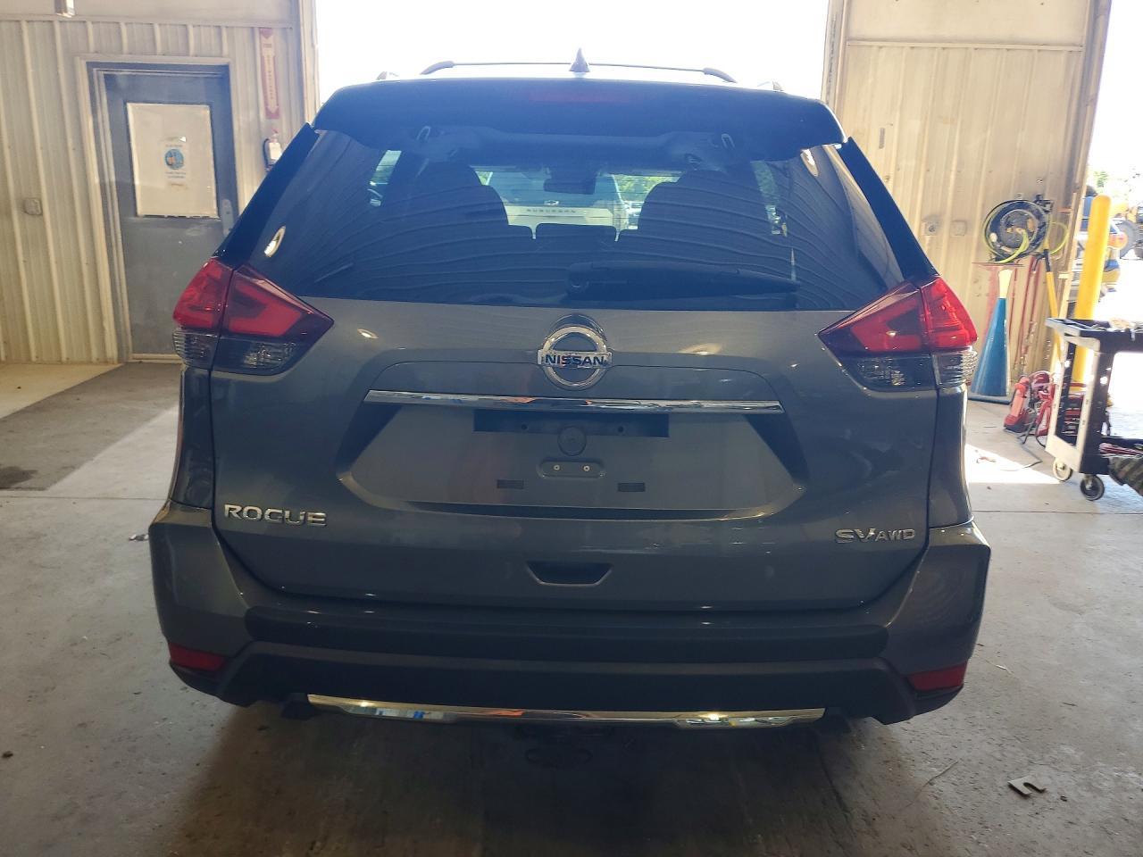 2017 Nissan Rogue S - Фото 6