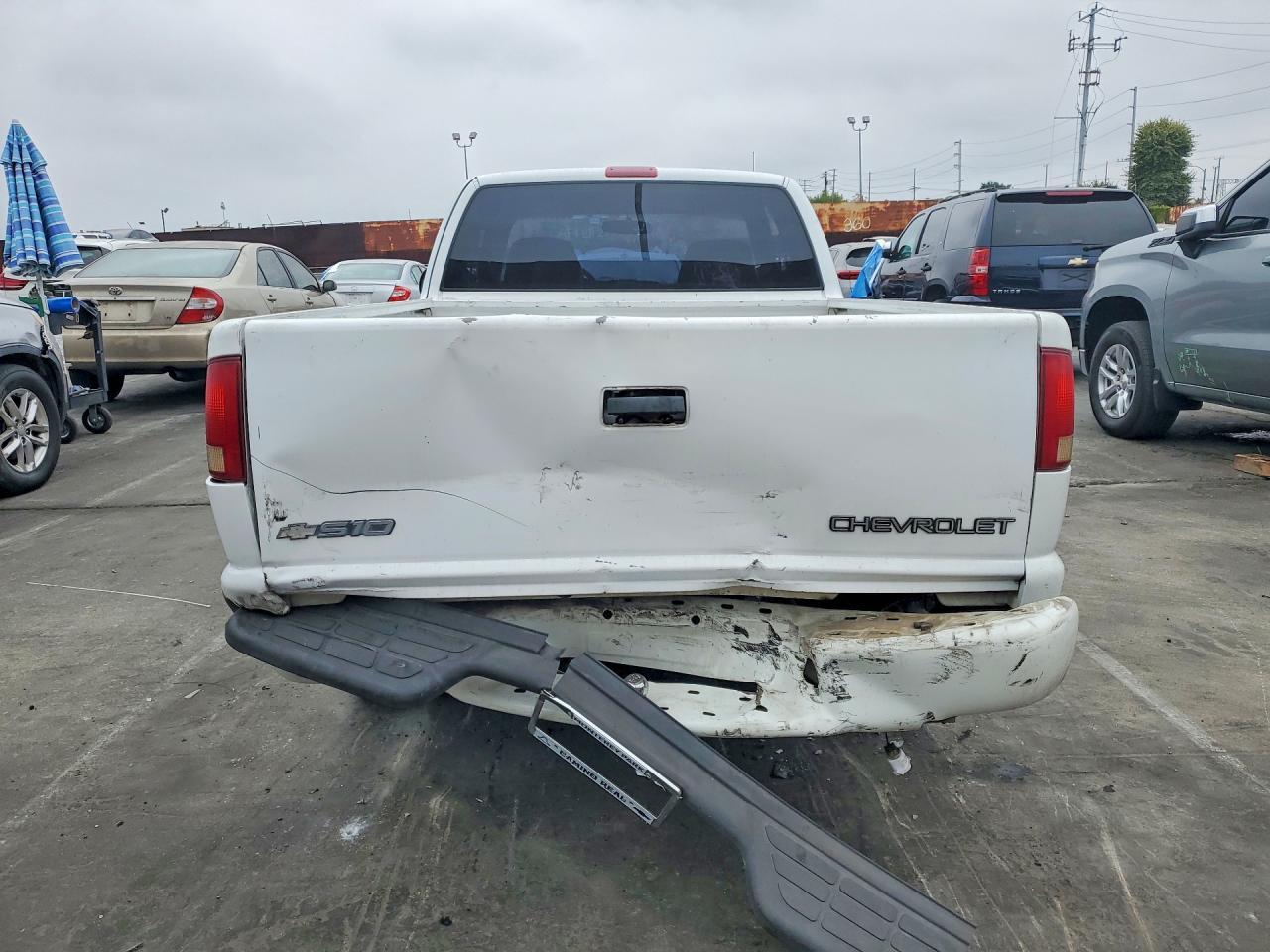 2003 Chevrolet S Truck S10 - Фото 6