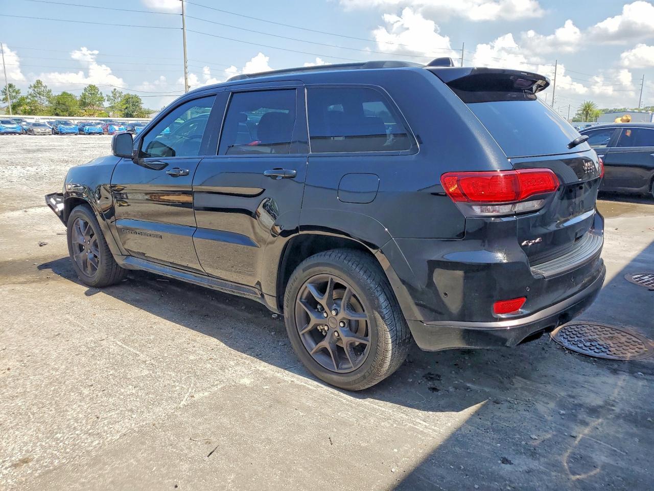 2020 Jeep Grand Cherokee Limited - Image 2