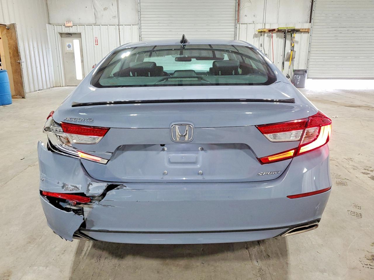 2022 Honda Accord Sport - Image 6