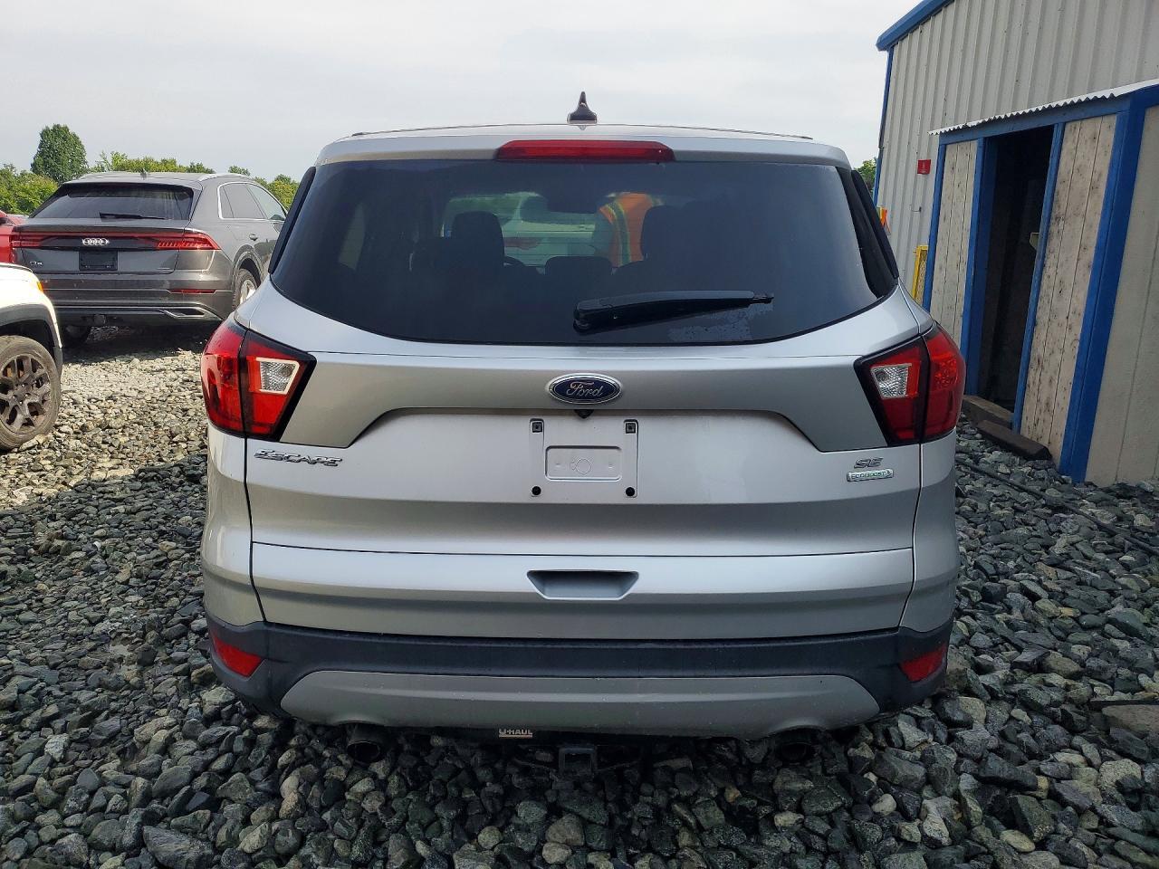 2019 Ford Escape Se - Фото 6