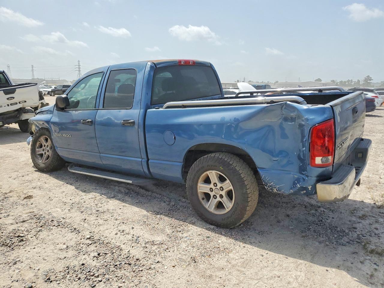 2003 Dodge Ram 1500 St - Фото 2