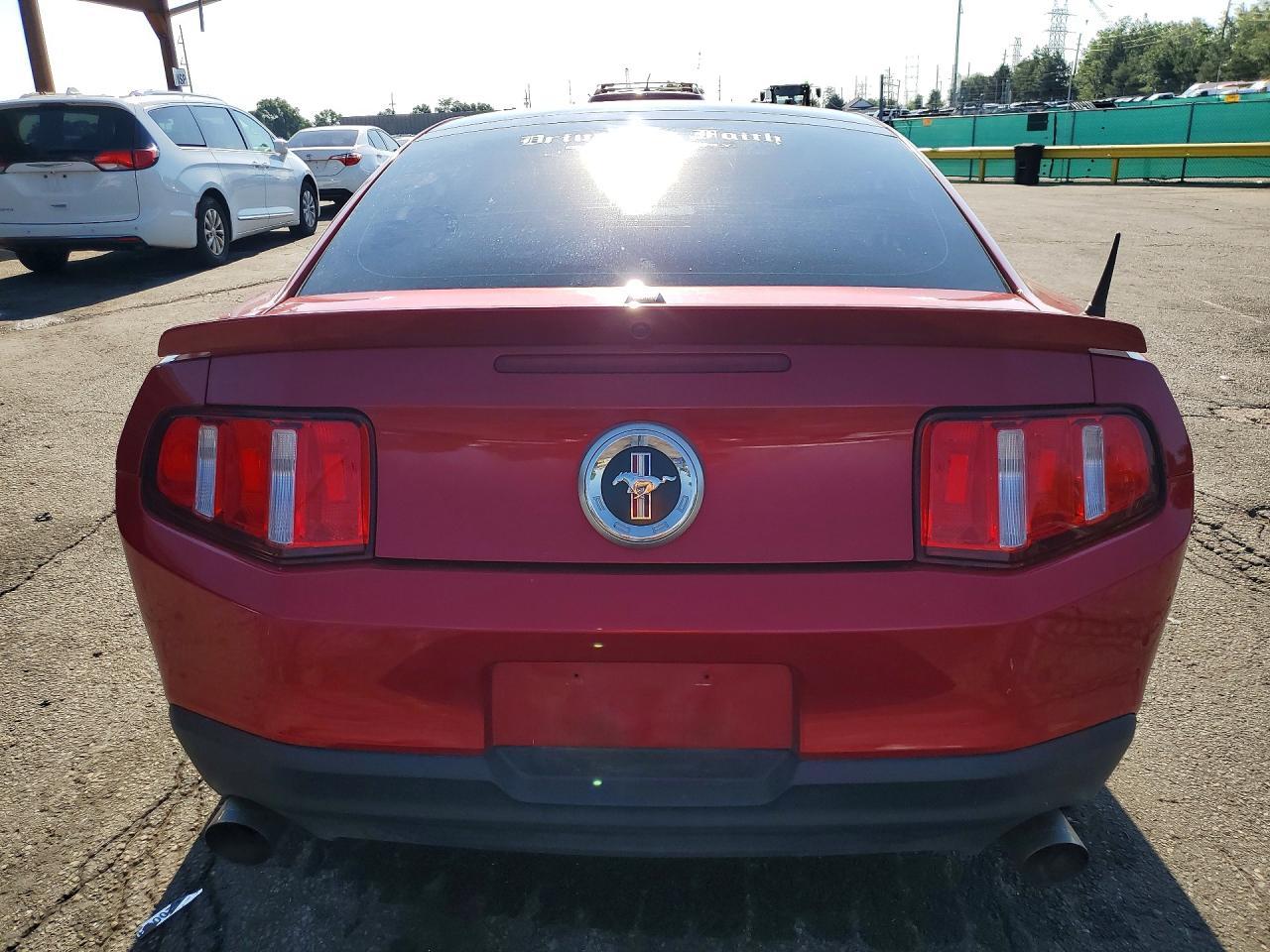 2011 Ford Mustang - Фото 6