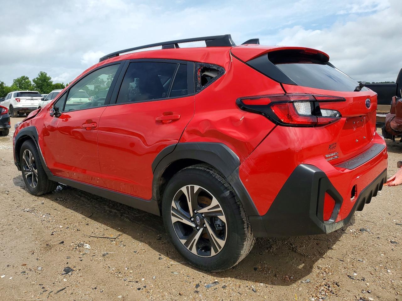 2025 Subaru Crosstrek Premium - Фото 2