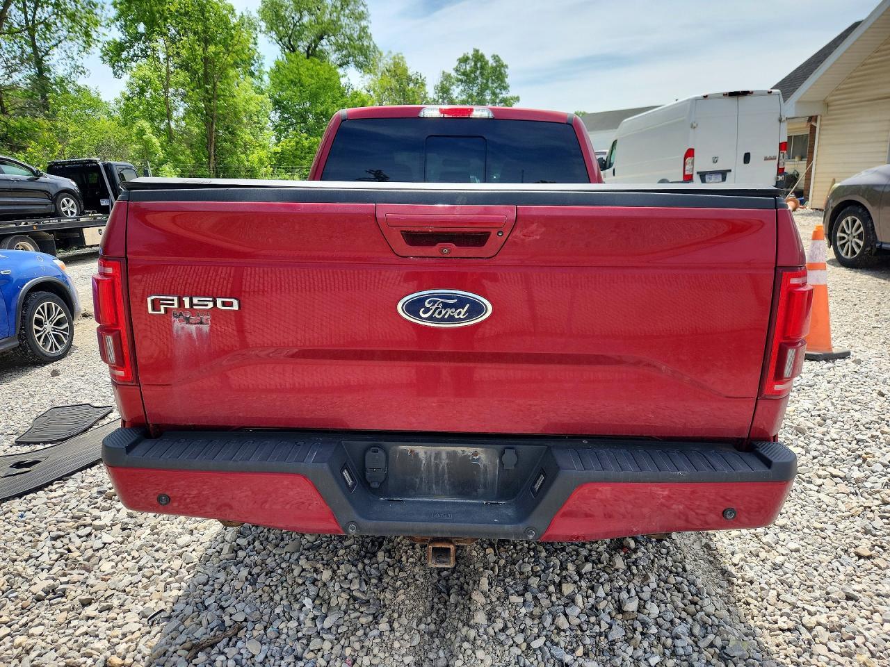 2015 Ford F150 Supercrew - Image 6