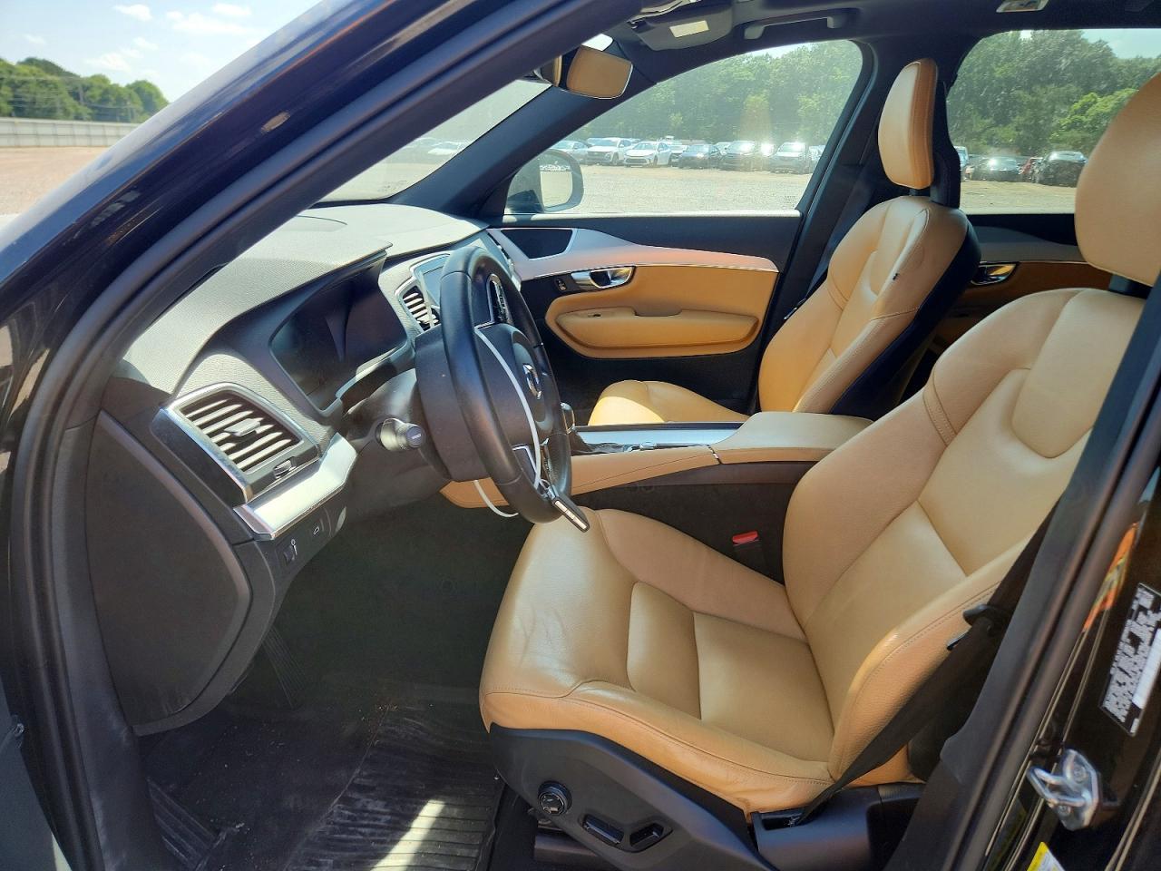 2017 Volvo Xc90 T6 - Image 7