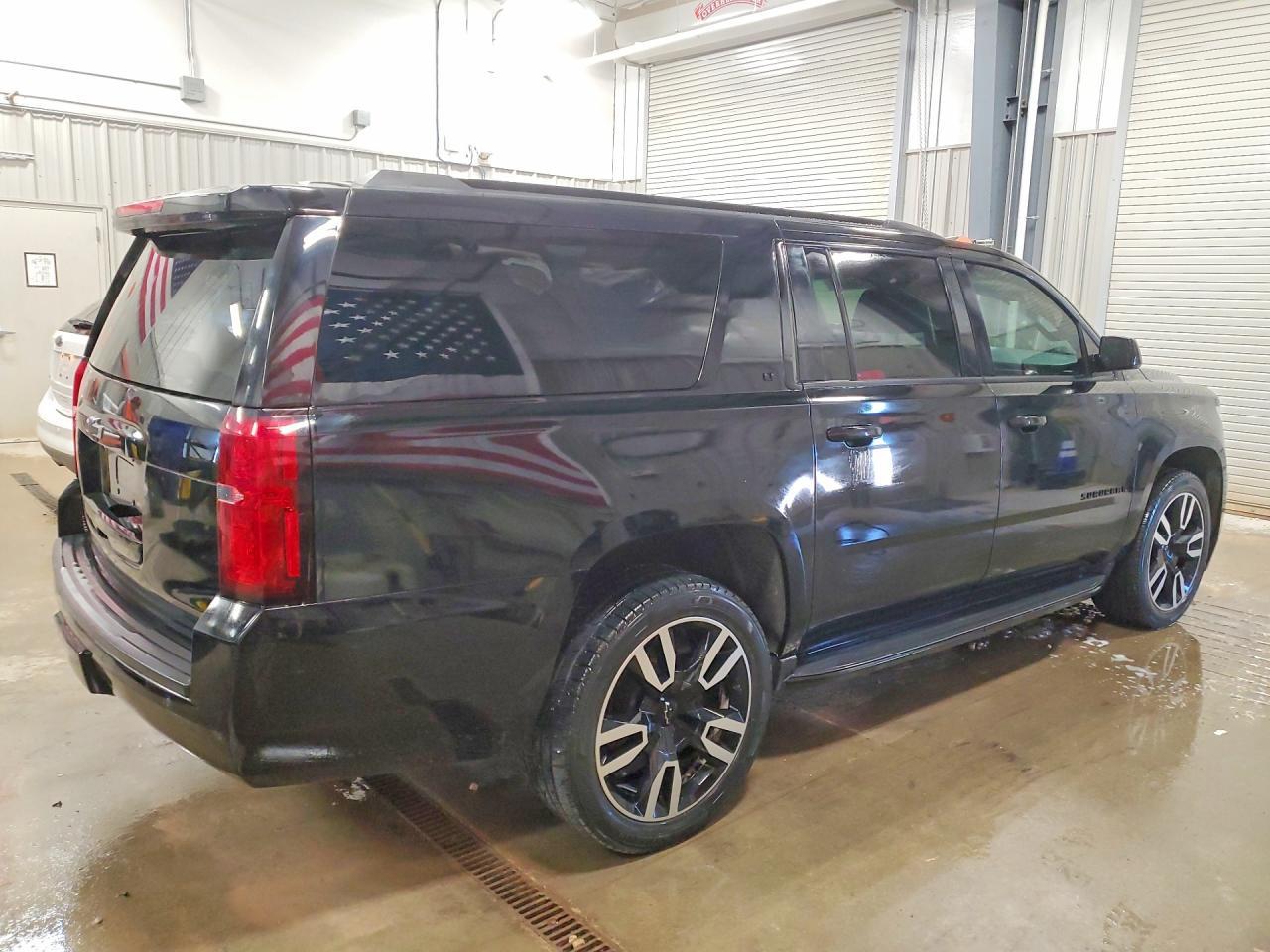 2018 Chevrolet Suburban K1500 Lt - Фото 3