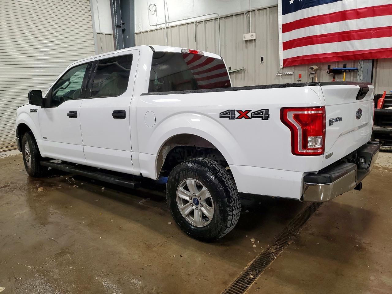 2016 Ford F150 Supercrew - Image 2