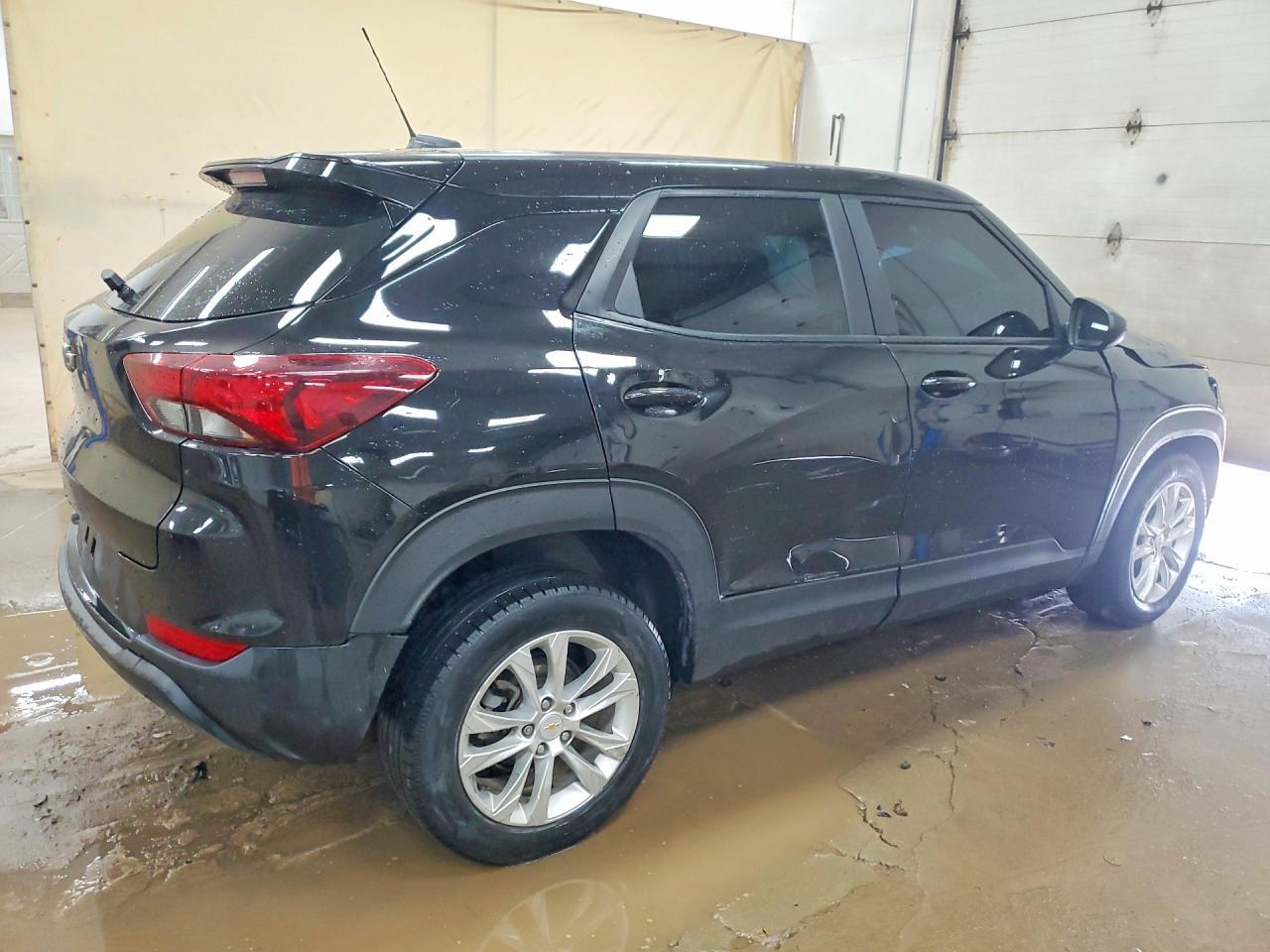 2021 Chevrolet Trailblazer Ls - Image 3