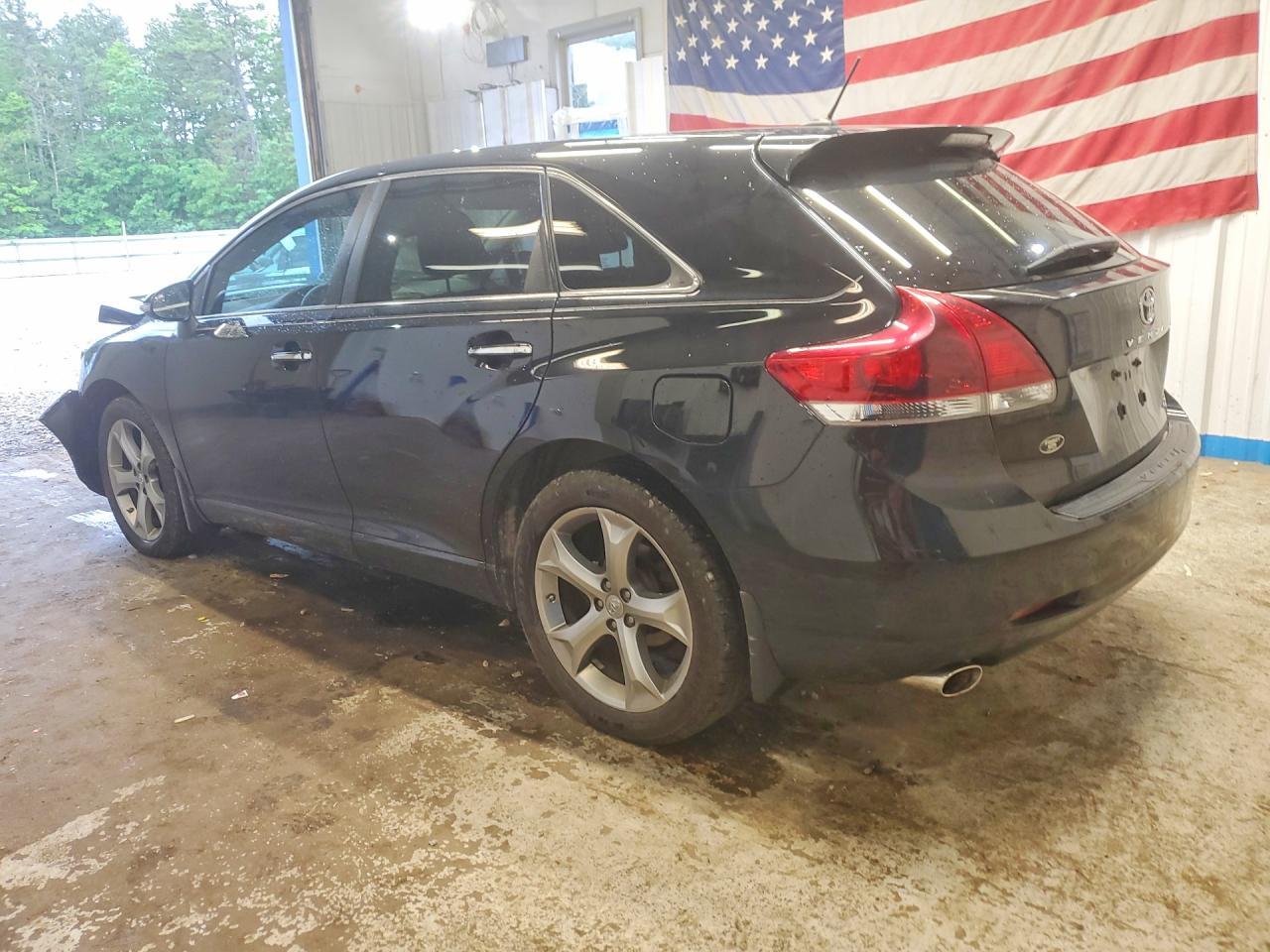2013 Toyota Venza Xle - Image 2