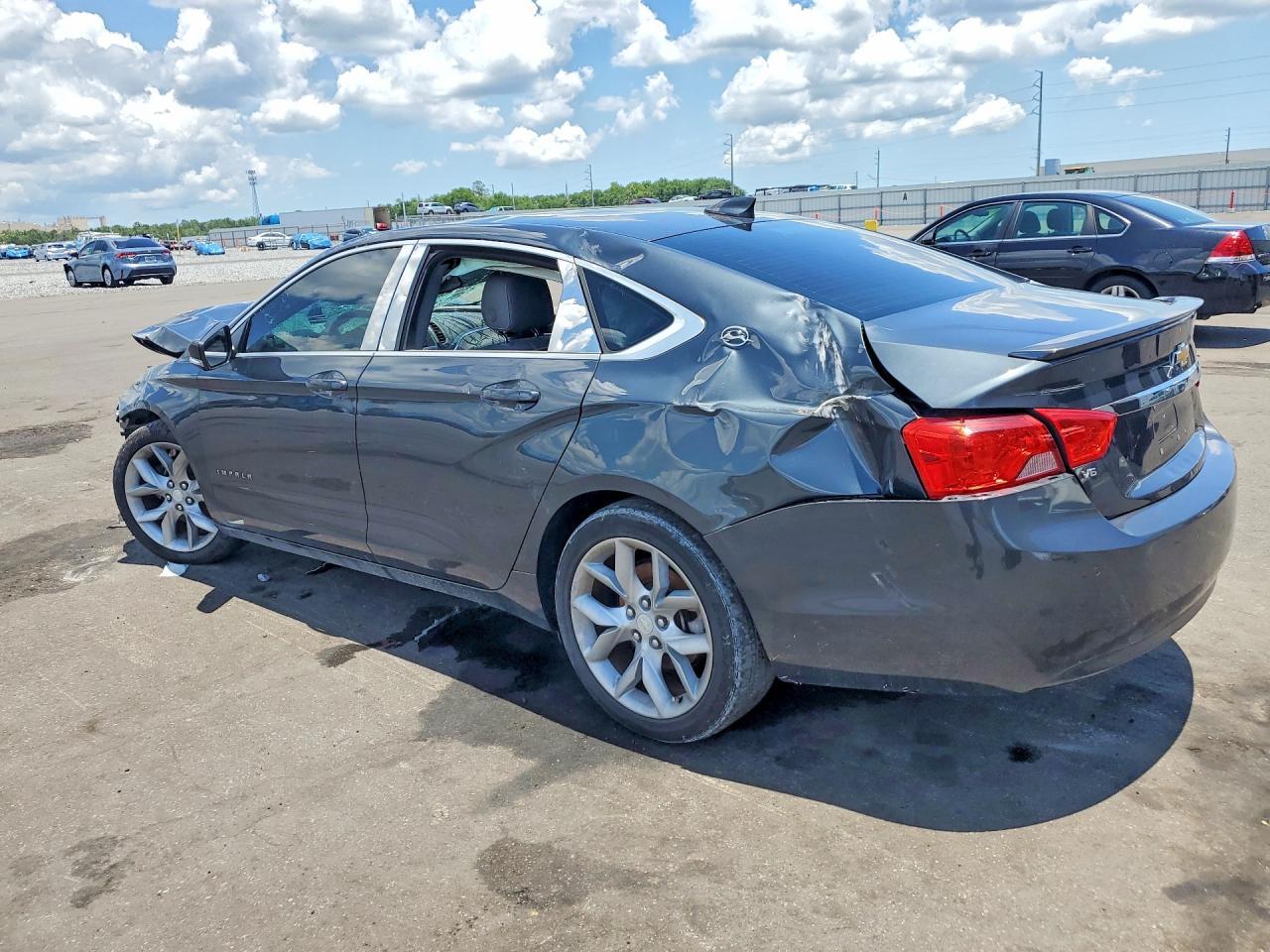 2015 Chevrolet Impala Lt - Фото 2