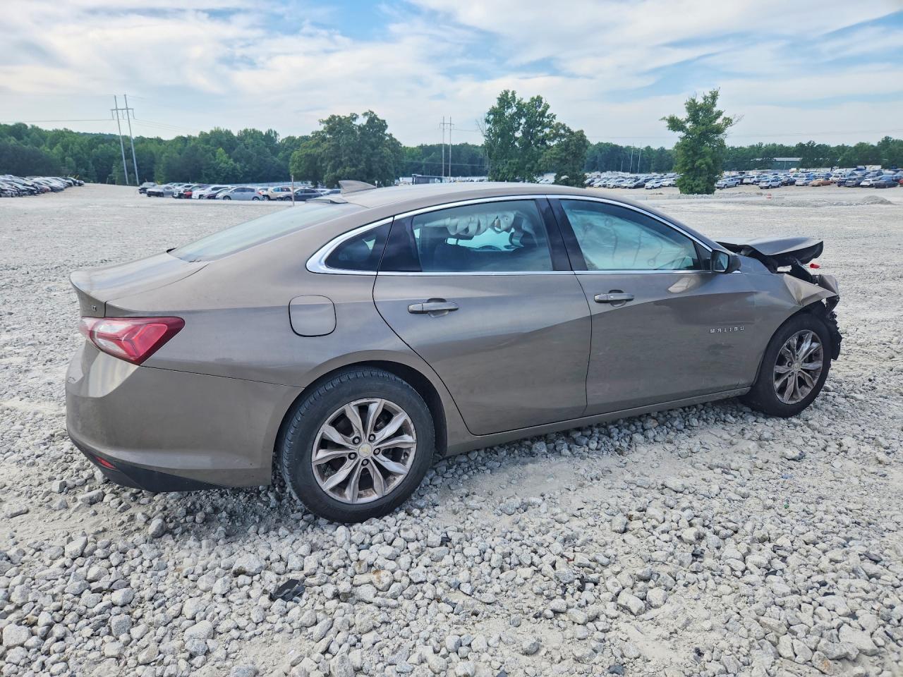 2020 Chevrolet Malibu Lt - Image 3