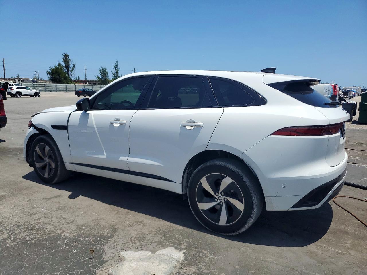 2024 Jaguar F-Pace R-Dynamic S - Фото 2