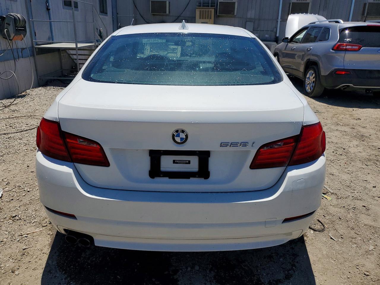 2013 BMW 528 I - Image 6