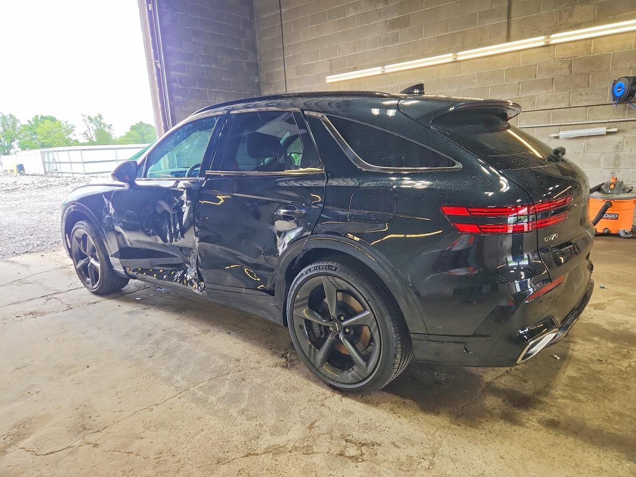 2026 Genesis Gv70 Sport Prestige - Image 2