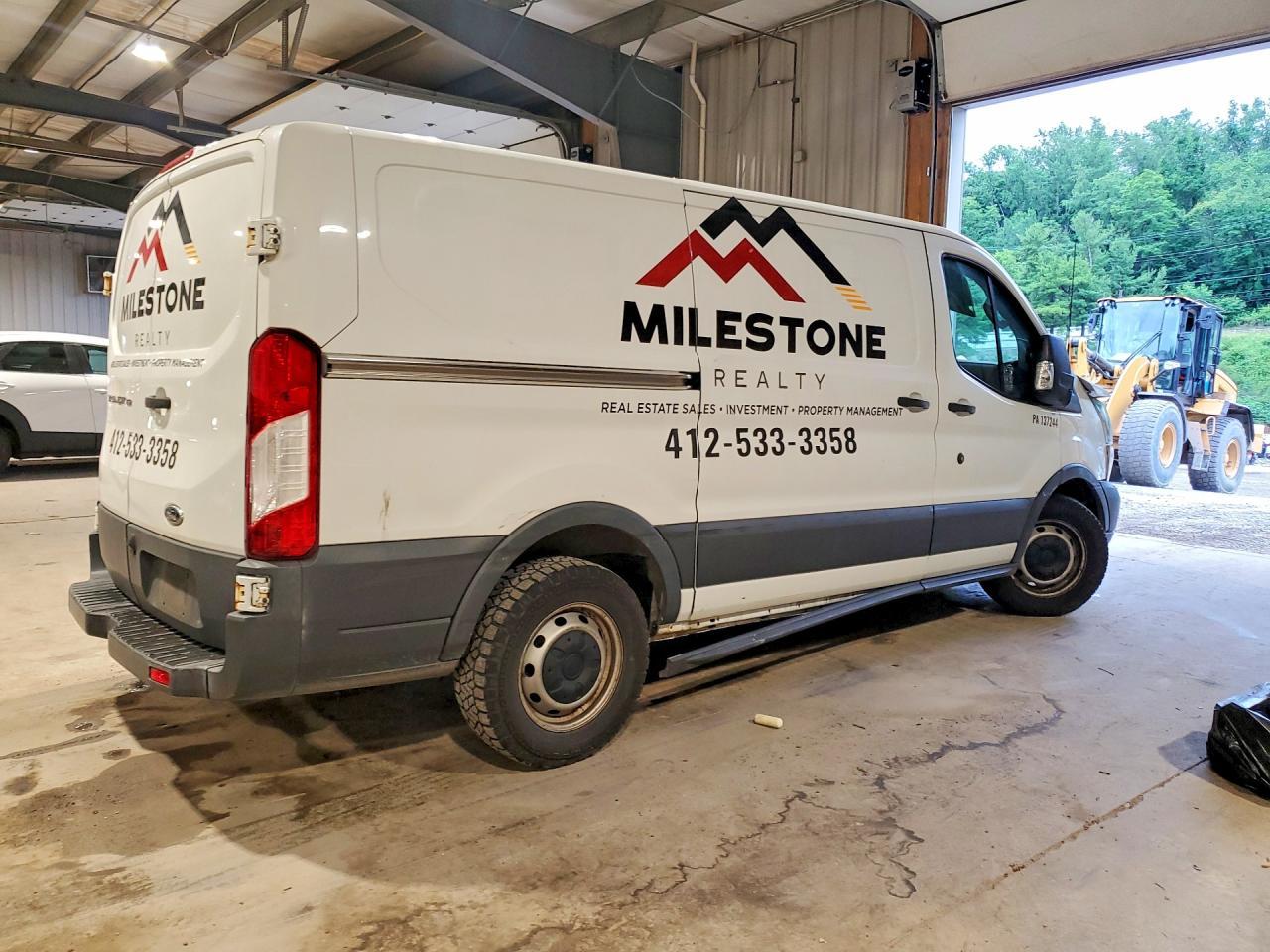 2016 Ford Transit T-150 - Фото 3