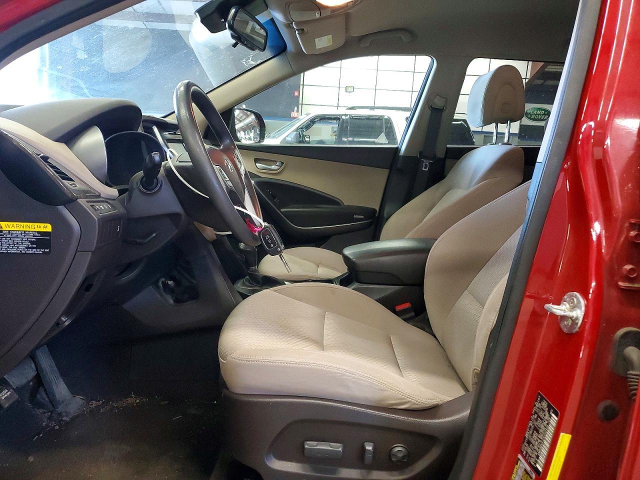 2017 Hyundai Santa Fe Se - Фото 7