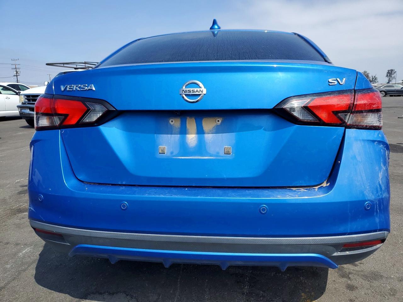 2021 Nissan Versa Sv - Фото 6