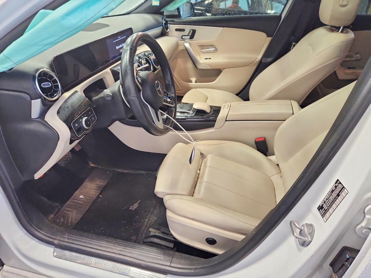 2019 Mercedes-Benz A 220 4Matic - Фото 7