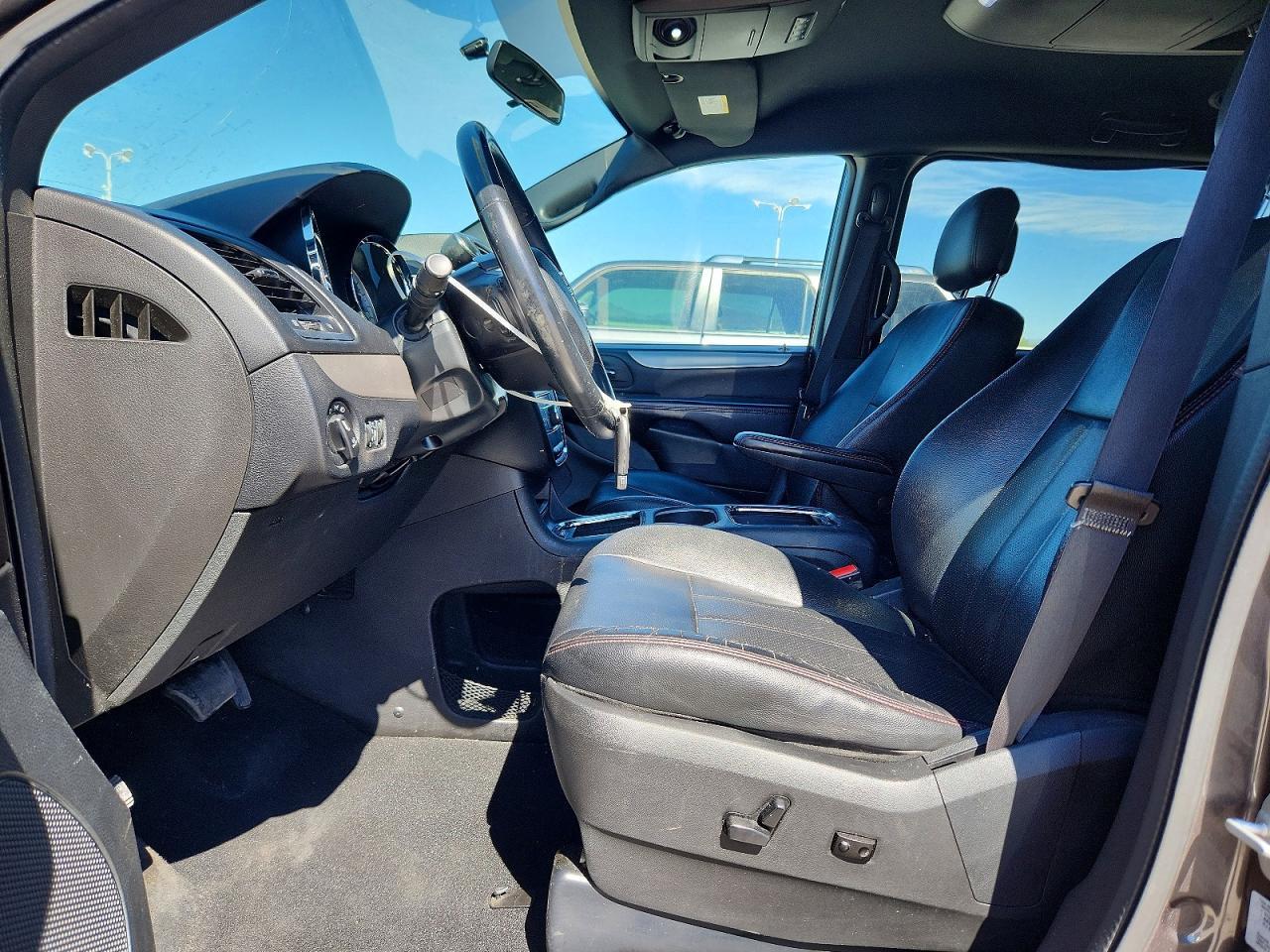 2016 Dodge Grand Caravan R - Image 7