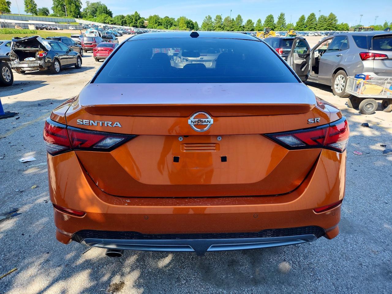 2020 Nissan Sentra Sr - Image 6